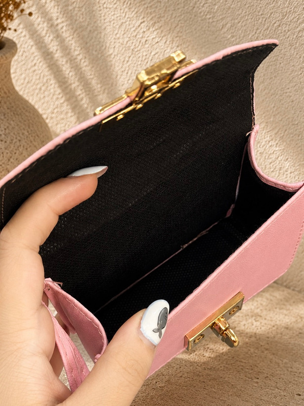 کیف زنانه قفل پیچی